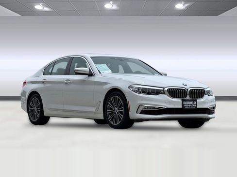 Used 2018 BMW 530i RWD image 6