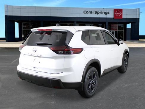 New 2026 Nissan Rogue SV FWD image 5