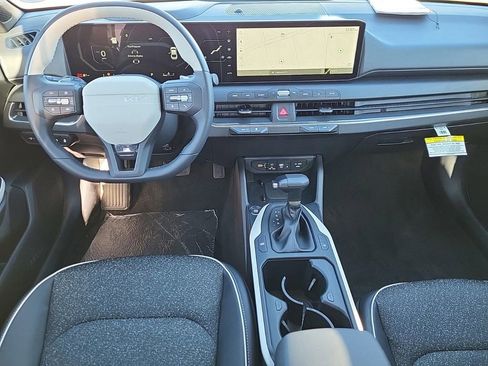 New 2025 Kia K4 GT-Line image 20