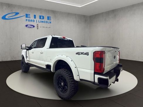 New 2026 Ford F250 Lariat w/ Black Appearance Package AWD/4WD image 7