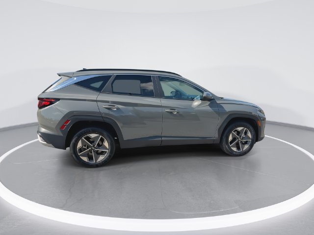 Certified 2025 Hyundai Tucson SEL AWD/4WD image 9