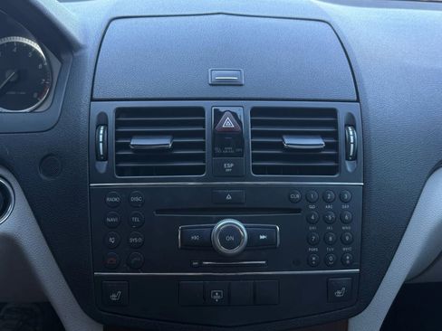 Used 2009 Mercedes-Benz C 350 Sport image 55