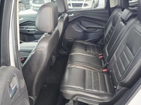 Used 2017 Ford Escape Titanium w/ Canadian Touring Package image 12