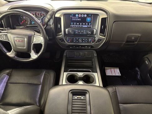 Used 2018 GMC Sierra 1500 SLT w/ SLT Premium Package image 31