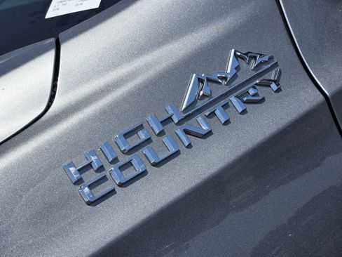 New 2026 Chevrolet Tahoe High Country AWD/4WD image 7