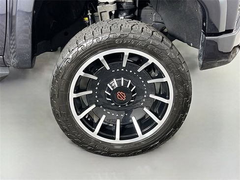 Used 2023 GMC Sierra 1500 AT4 w/ AT4 Premium Package image 41