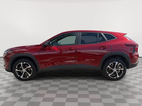 Used 2025 Chevrolet Trax RS w/ Driver Confidence Package FWD image 5