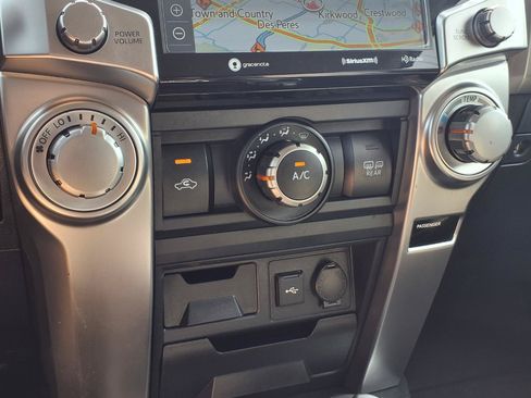 Used 2024 Toyota 4Runner SR5 Premium AWD/4WD image 11