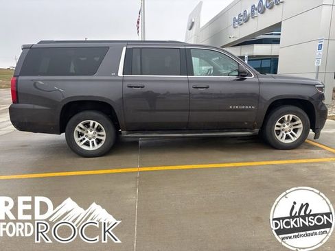 Used 2015 Chevrolet Suburban LT image 1