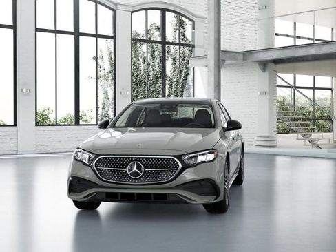 New 2026 Mercedes-Benz E 350 4MATIC Sedan image 42