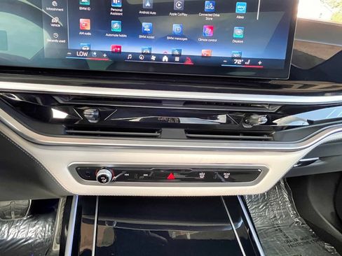 Used 2024 BMW X7 M60i w/ Executive Package AWD/4WD image 26