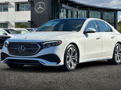 New 2026 Mercedes-Benz E 450 4MATIC Sedan image 8
