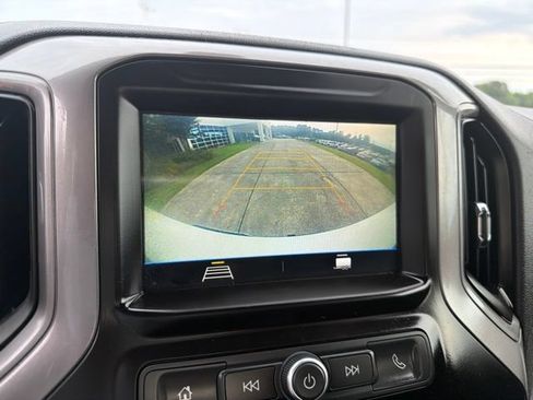 Used 2019 Chevrolet Silverado 1500 Custom w/ Custom Convenience Package RWD image 24