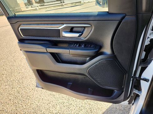 Used 2024 RAM 1500 Lone Star image 12