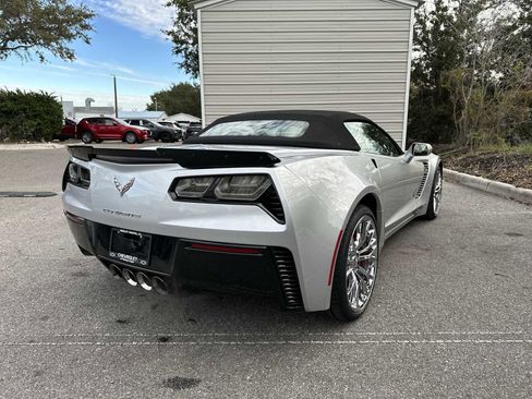 Used 2015 Chevrolet Corvette Z06 w/ 3LZ Preferred Equipment Group image 6