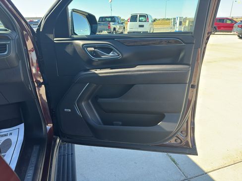 Used 2023 Chevrolet Tahoe Premier image 23