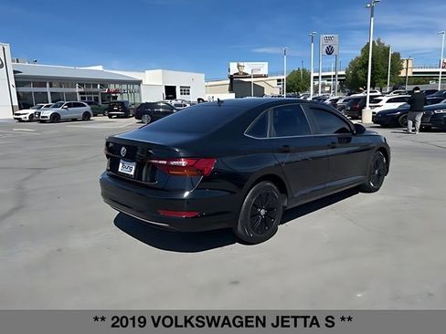 Used 2019 Volkswagen Jetta S w/ Driver Assistance Package FWD image 3