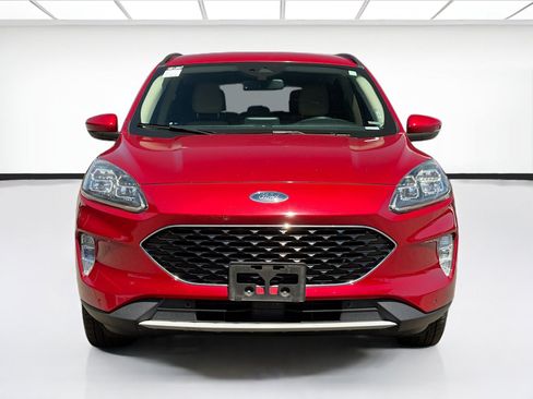Used 2020 Ford Escape Titanium AWD/4WD image 2