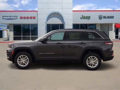 New 2026 Jeep Grand Cherokee Laredo