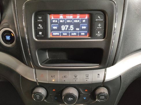 Used 2018 Dodge Journey SE w/ Popular Equipment Group image 25