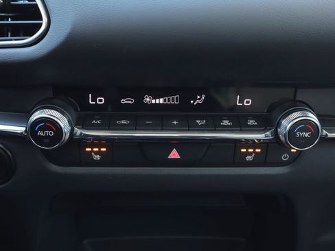 Certified 2025 MAZDA CX-30 AWD 2.5 S w/ Preferred Package image 14