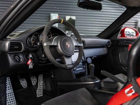 Used 2011 Porsche 911 GT3 RS RWD image 4