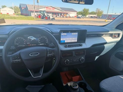 Used 2022 Ford Maverick AWD SuperCrew image 22