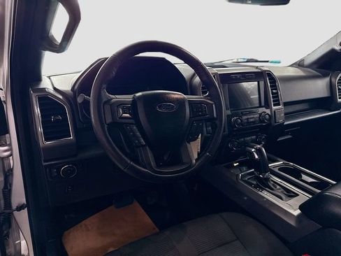 Used 2016 Ford F150 XLT w/ Equipment Group 302A Luxury image 22