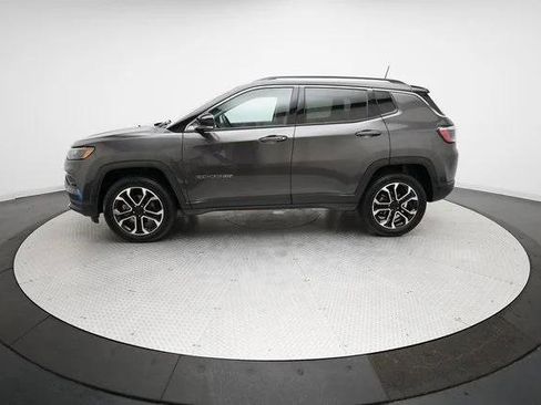 Certified 2022 Jeep Compass Limited image 23