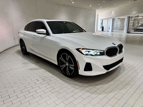 Certified 2024 BMW 330i Sedan w/ Convenience Package RWD image 8