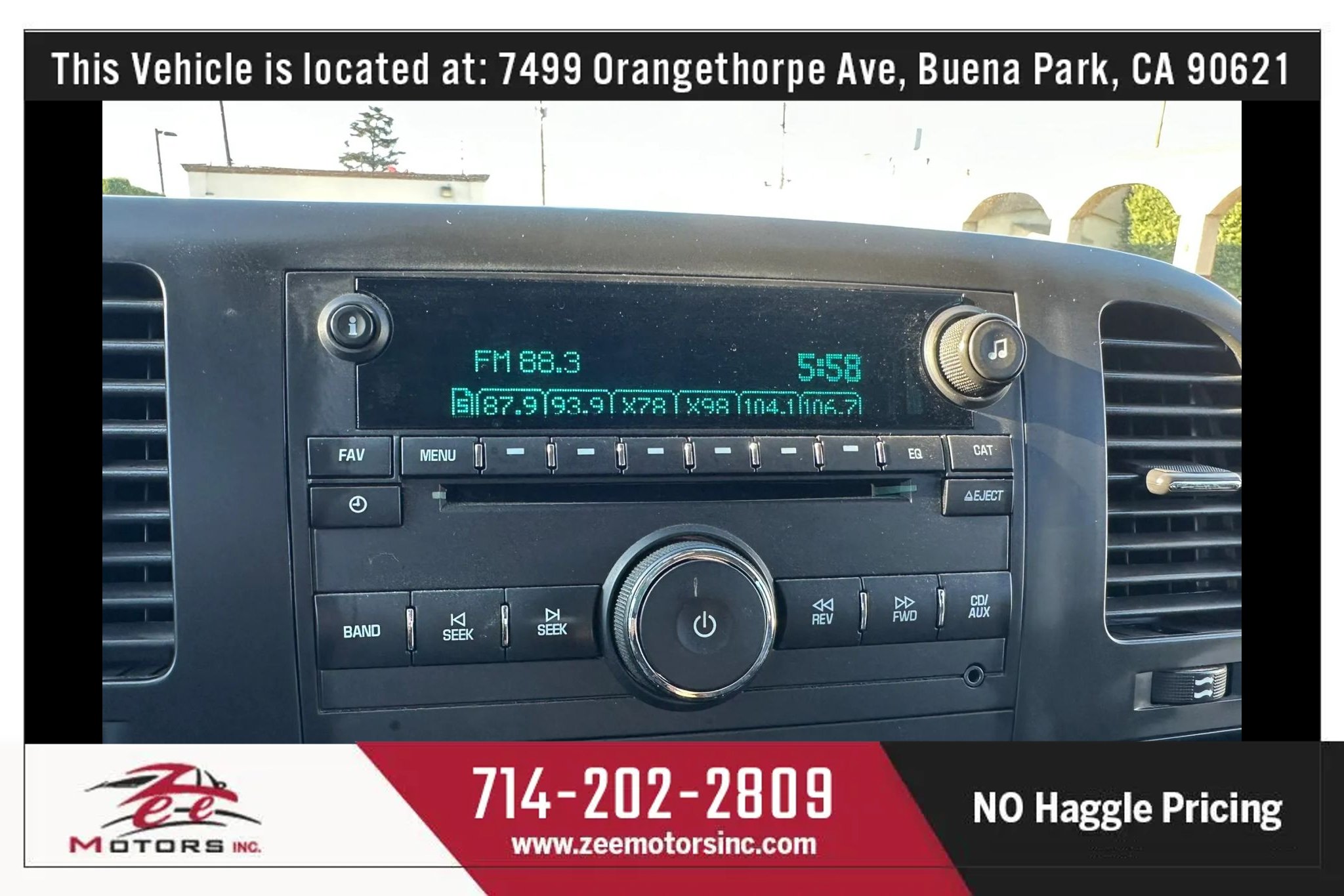 Used 2013 Chevrolet Silverado 2500 LT w/ Custom Sport Truck Package RWD image 27