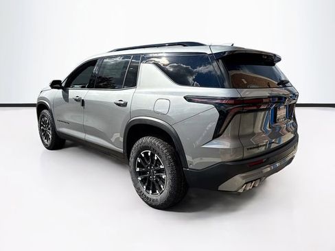New 2026 Chevrolet Traverse Z71 w/ Enhanced Driving Package AWD/4WD image 8