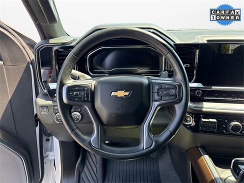 Used 2023 Chevrolet Silverado 1500 High Country w/ Technology Package image 12