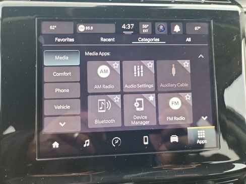 Used 2023 Jeep Grand Cherokee L Laredo image 21