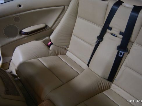 Used 2005 BMW 330Ci Convertible image 27