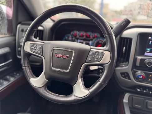 Used 2018 GMC Sierra 1500 SLT AWD/4WD image 26