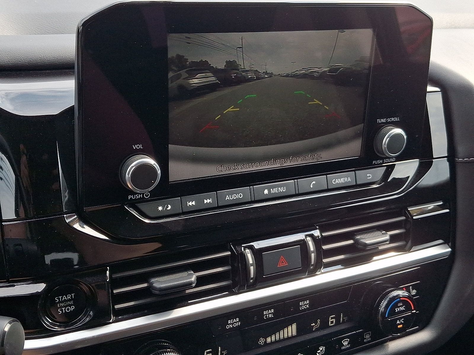 Certified 2025 Nissan Pathfinder SV AWD/4WD image 17