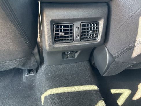 Used 2025 Toyota Camry LE FWD image 20