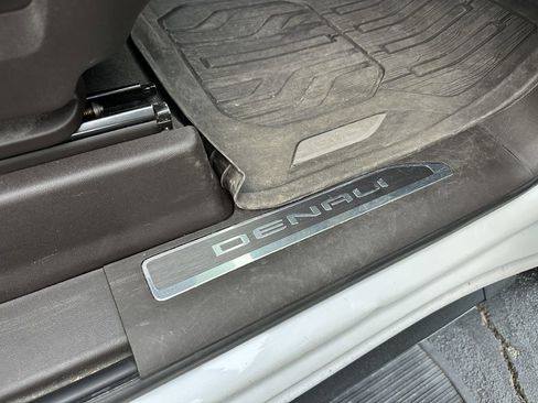 Used 2020 GMC Sierra 3500 Denali w/ Denali Ultimate Package image 30