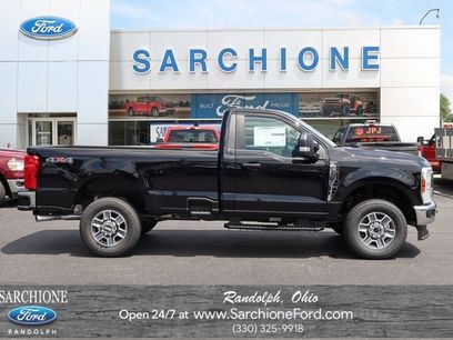 New 2025 Ford F350 XLT