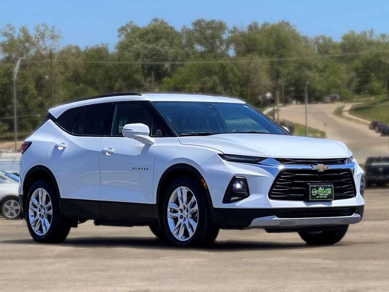 Used 2020 Chevrolet Blazer LT w/ Sound & Technology Package AWD/4WD image 1