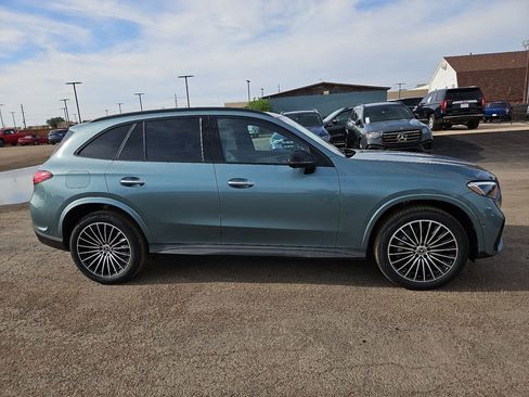 New 2026 Mercedes-Benz GLC 300 image 9