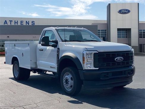 New 2025 Ford F450 XL image 1