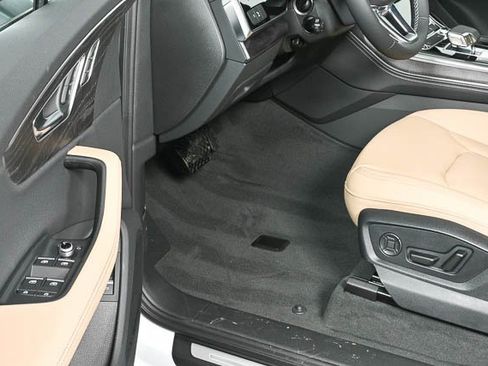 New 2025 Audi Q7 3.0T Premium Plus image 8