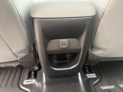 Used 2021 GMC Canyon Elevation Standard w/ Convenience Package RWD image 36