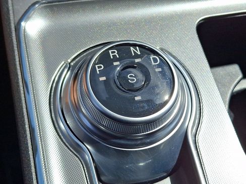 Used 2022 Ford Edge SEL w/ Convenience Package AWD/4WD image 15