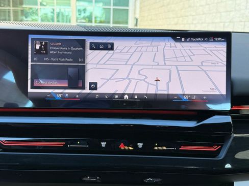 New 2026 BMW 530i xDrive w/ M Sport Package image 26