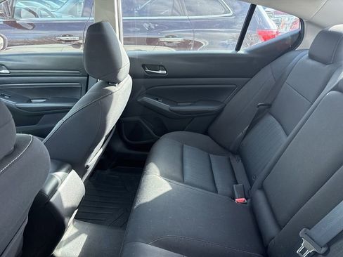 Used 2019 Nissan Altima 2.5 S image 39