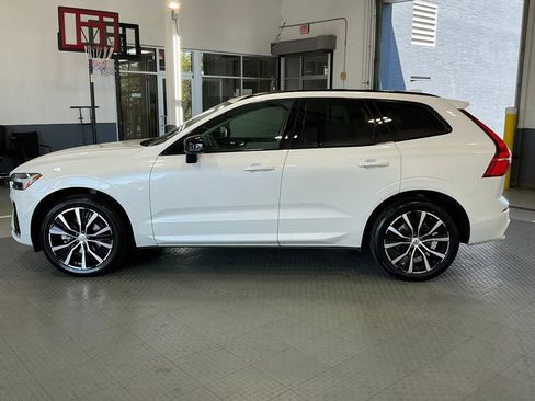 Used 2024 Volvo XC60 B5 Plus AWD/4WD image 28