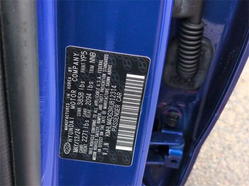 Used 2024 Hyundai Elantra SEL image 33